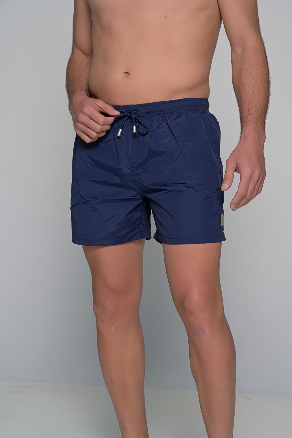 ΜΑΓΙΟ MONOCHROME BEN TAILOR