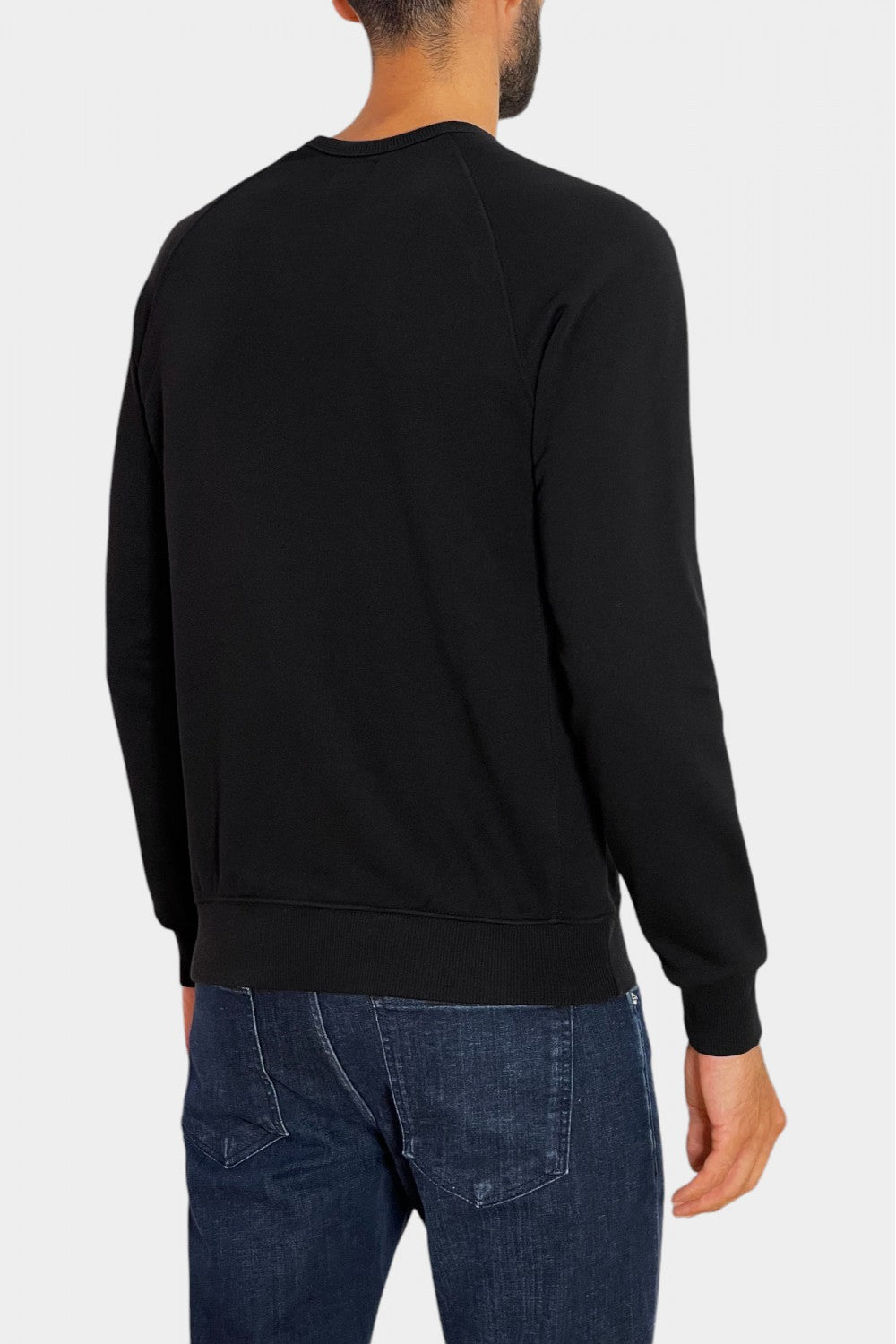 ΜΠΛΟΥΖΑ HUGHIE