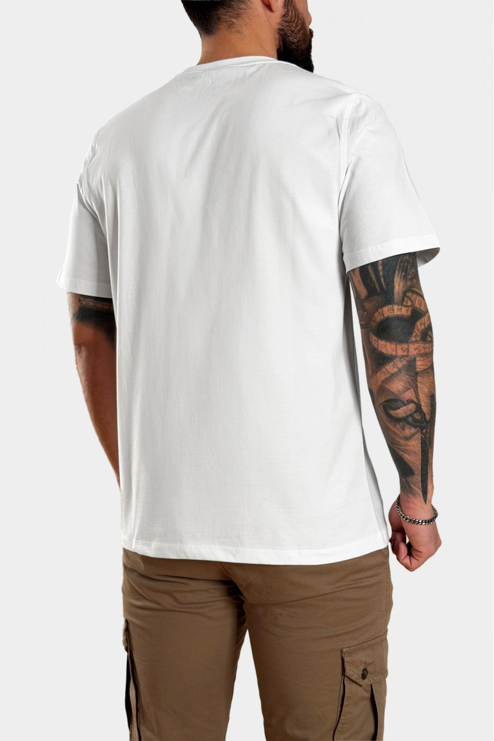 T-SHIRT MAGNUS